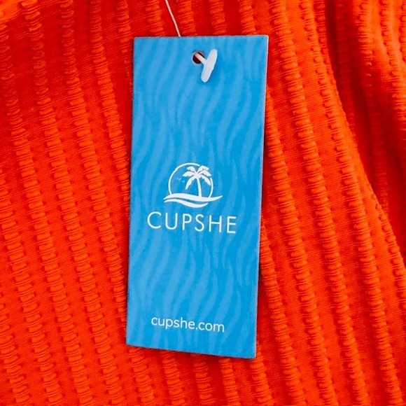 NWT Cupshe Orange Ribbed Twist Front One Piece Swimsuit V-Neck Size M - Picture 8 of 8